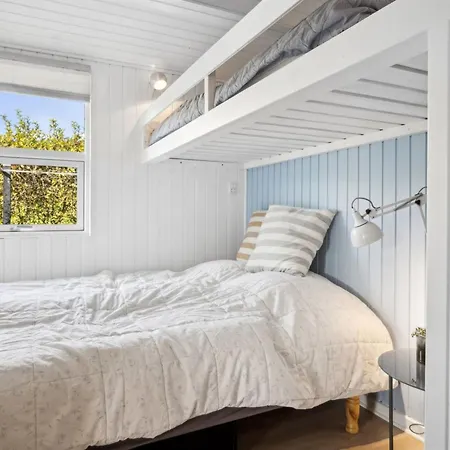 Dagh - 100m From The Sea By Interhome * Sjolund